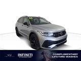 Used 2023 Volkswagen Tiguan SE R-Line image 1