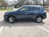 Used 2016 Nissan Rogue SV w/ SV Premium Package image 3