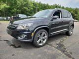 Used 2017 Volkswagen Tiguan Sport image 3