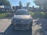 Used 2022 Chevrolet Trax LT w/ Premium Seat Package image 2