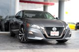 Used 2022 Nissan Altima 2.5 SR image 2