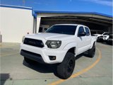 Used 2014 Toyota Tacoma w/ TRD Off-Road Package image 3