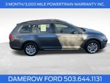 Used 2017 Volkswagen Golf S image 6