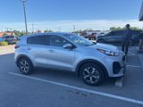 Used 2020 Kia Sportage LX image 3