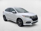 Used 2019 Honda HR-V Touring image 3