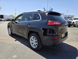 Used 2018 Jeep Cherokee Latitude Plus w/ Cold Weather Group image 5