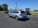 Used 2017 Subaru Outback 3.6R Limited image 3