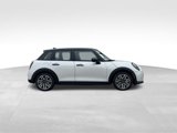 New 2025 MINI Cooper 4-Door Hardtop image 4