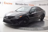 Used 2020 Toyota Camry SE image 2