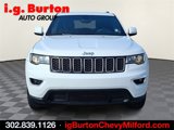 Used 2017 Jeep Grand Cherokee Laredo w/ Quick Order Package 23E image 2