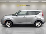 Used 2022 Kia Soul LX w/ Technology Package image 4