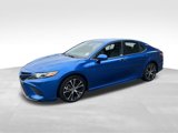 Used 2020 Toyota Camry SE image 3