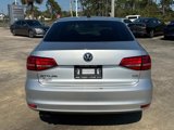 Used 2015 Volkswagen Jetta TDI SEL image 4