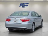 Used 2017 Toyota Camry LE image 6