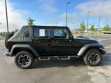 Used 2015 Jeep Wrangler Unlimited Rubicon image 3