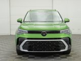 New 2025 Volkswagen Taos SE image 3