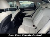 Used 2017 Kia Cadenza Limited image 5