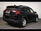 Used 2022 GMC Terrain SLE w/ Driver Convenience Package image 2