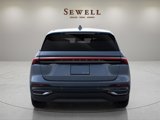 New 2025 Lincoln Nautilus Premier image 4
