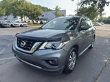 Used 2020 Nissan Pathfinder S image 3