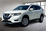 Used 2020 Nissan Rogue SV image 2