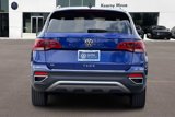 Used 2022 Volkswagen Taos SE w/ Panoramic Sunroof Package image 5