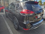 Used 2018 Nissan Rogue SL image 2