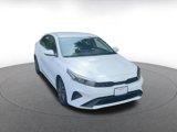 Used 2024 Kia Forte LXS image 3