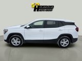 Used 2024 GMC Terrain SLE image 2