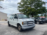 Used 2002 Chevrolet Express 2500 image 3
