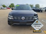 Used 2020 Volkswagen Tiguan S image 3
