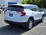 Used 2024 GMC Terrain SLE image 4