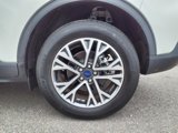 Used 2020 Ford Escape SEL image 4