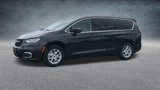 Certified 2023 Chrysler Pacifica Touring-L image 2