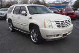 Used 2007 Cadillac Escalade AWD w/ Information Package image 3