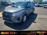 Used 2024 Nissan Kicks S image 2