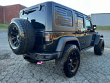 Used 2015 Jeep Wrangler Unlimited Rubicon image 6