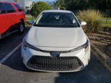 Used 2022 Toyota Corolla LE image 2