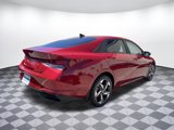 Used 2023 Hyundai Elantra SEL w/ Convenience Package image 3