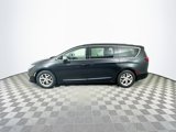 Certified 2018 Chrysler Pacifica Limited image 6