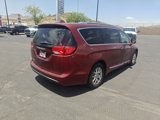 Used 2020 Chrysler Pacifica Touring-L image 4