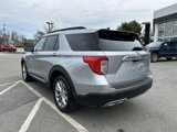 Used 2023 Ford Explorer XLT image 3