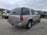 Used 2000 Cadillac Escalade 4WD image 3
