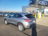 Used 2022 Ford Escape SE w/ Convenience Package image 3