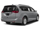Used 2019 Chrysler Pacifica Touring-L w/ S Appearance Package image 2
