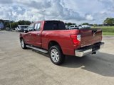 Used 2016 Nissan Titan SL image 3