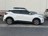 Used 2023 Nissan Kicks SV image 2