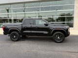 Used 2024 GMC Canyon Elevation w/ Elevation Premium Package image 2