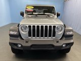 Used 2022 Jeep Gladiator Sport image 2