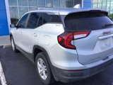 Used 2022 GMC Terrain SLE image 4